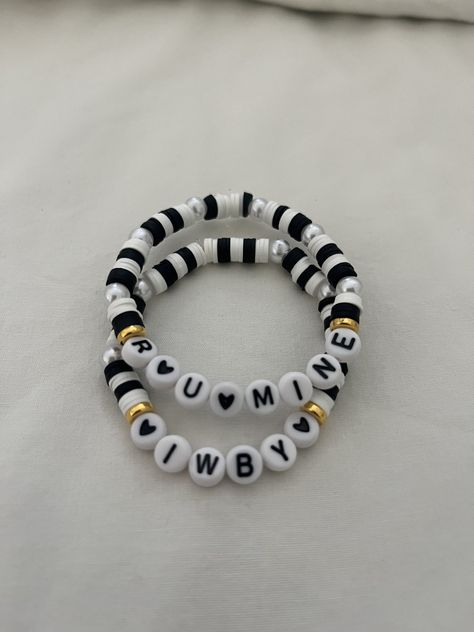 Artic Monkeys Jewelry, Arctic Monkeys Matching Bracelet, 505 Bracelet, I Wanna Be Yours Bracelet, Artic Monkeys Bracelets, Arctic Monkeys Bracelet Ideas, Things To Put On Bracelets, Diy Bracelet Ideas With Beads, Artic Monkeys Necklace