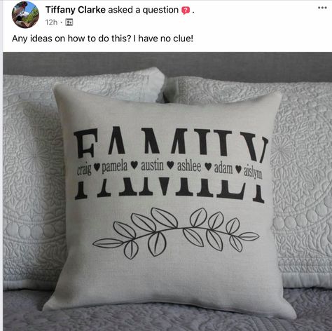 Family Pillow, Name Pillow, Idee Cricut, Diy Pillow Covers, Pillow Inspiration, Projets Cricut, Family Names, Living Room Pillows, Cricut Craft Room