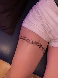 Tattoo That Wraps Around Leg, Barb Tattoo Wire, Barb Wire Tattoo Around Thigh, Pink Barbed Wire Tattoo, Barbed Tattoo Wire, Thigh Tattoos That Wrap Around, Around Leg Tattoo Wrap, Leg Bands Tattoo, Thigh Barb Wire Tattoo