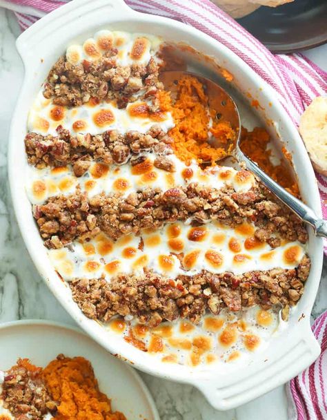 Sweet Potato Casserole Southern, Thanksgiving Sweet Potato Casserole, Best Sweet Potato Casserole, Sweet Potato Thanksgiving, Sweet Potato Pecan, Yams Recipe, Southern Comfort Food, Sweet Potato Recipes Casserole, Thanksgiving Cooking