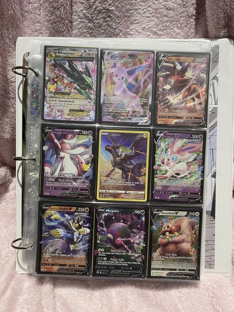 Pokémon Collection, Pokemon Card Aesthetic, Pokemon Cards Aesthetic, Pokemon Card Binder Organization, Pokemon Cards Storage, Pokemon Go Cards, Pokemon Binder, Pokemon Cards Binder, Pokemon Card Binder