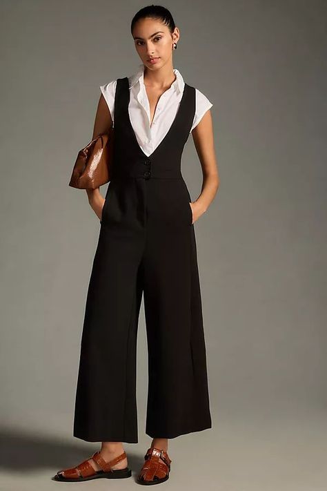 Wide-Leg Jumpsuit. Office Sleaze, Office Siren, Petite Pants, Corporate Office, Summer Clothing, Casual Chic Style, Office Outfits, Wide Leg Jumpsuit, Black Jumpsuit