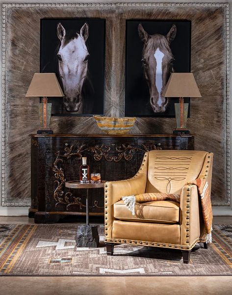 Wrap Yourself in Western Charm: Best Quilt, Comforter, and Bedding Sets for a Stylish Bedroom Makeover Modern Ranch Decor Interiors, Gothic Western Art, Barndo Decor, Modern Western Home, Western Living Room Furniture, Canvas Horse Art, Boot Wall, Western Chair, Western Office