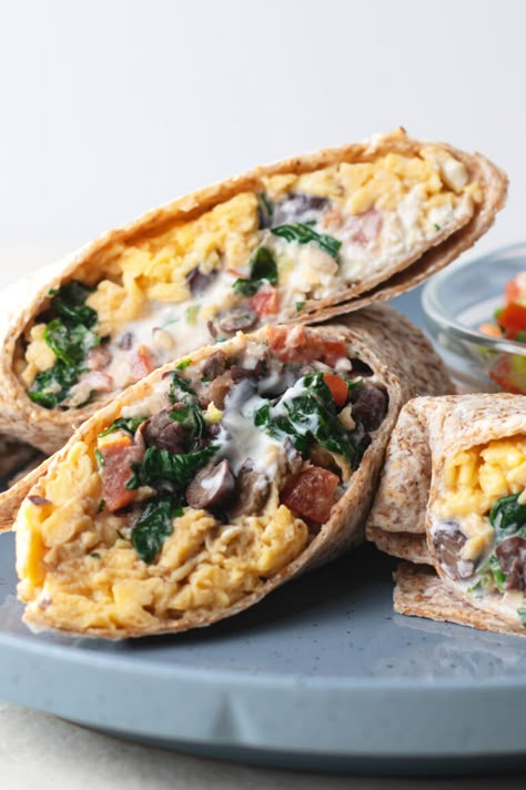 Southwestern Protein Breakfast Burrito Protein Breakfast Burrito, High Protein Breakfast Burrito, Low Calorie High Protein Breakfast, Healthy Breakfast Wraps, Healthy Breakfast Burrito, Breakfast Burritos Frozen, Healthy High Protein Breakfast, Low Calorie High Protein, High Protein Breakfast Recipes