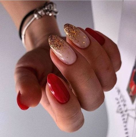 Gel Nails Winter 2023, Nails Winter 2023, Colorful Gel Nails, Almond Christmas Nails, Gel Nails Winter, Nail Ideas For 2023, Christmas Nails 2023, Christmas Gel Nails, Smink Inspiration