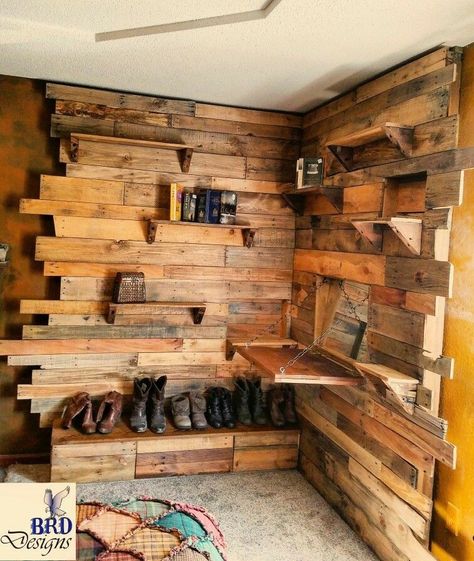 Bookshelf Vanity, Pallet Walls, Wooden Pallet Projects, Pallet Wall, Diy Pallet Projects, Printable Diy, Diy Pallet Furniture, Wooden Pallets, Pallet Projects