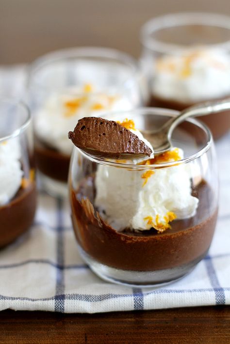 Chocolate Orange Mousse, Low Carb Chocolate Mousse, Sea Salt Recipes, Orange Mousse, Dark Chocolate Orange, Chocolate Mousse Recipe, Low Carb Chocolate, Mousse Recipes, Sugar Free Chocolate