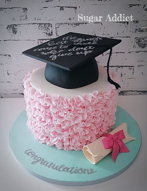 Graduation !!! by Sugar Addict by Alexandra Alifakioti Grad Cakes For Girls High Schools, Cute Graduation Cakes, Graduation Cakes For High School, Simple Graduation Cakes, College Graduation Cakes, Graduation Cake Designs, Sugar Addict, Graduation Party Desserts, High School Graduation Party Decorations