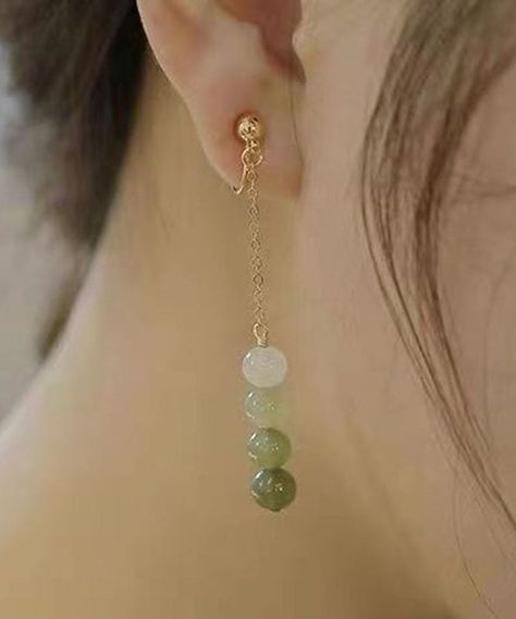 Elegant Jade Beaded Earrings, Jade Earrings With Dangling Beads As A Gift, Jade Beaded Drop Earrings, Elegant Jade Drop Earrings, Green Jade Dangle Beaded Earrings, Beaded Jewelry Necklaces, Easy Jewelry, Fabric Earrings, Jade Earrings