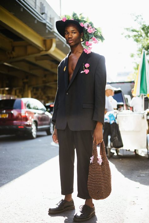 Bonnaroo Outfits, Afropunk Festival, Afro Goth, Afro Punk Fashion, Street Style 2018, Afro Punk, Androgynous Fashion, Futurism, Black Excellence