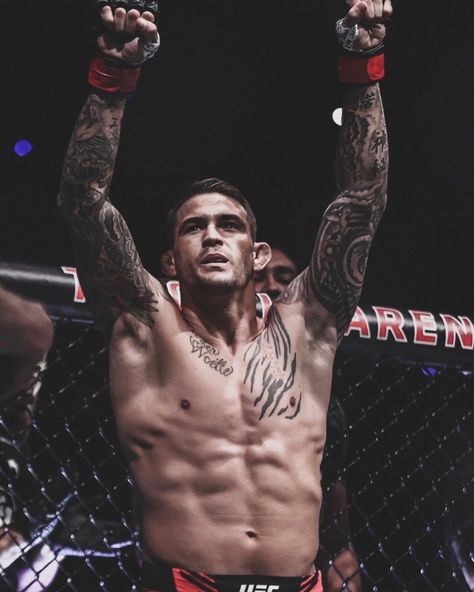 Cristiano Ronaldo Shirtless, Conor Mcgregor Style, Dustin Poirier, Ufc Boxing, Boxing Posters, Self Defense Martial Arts, Bodybuilding Motivation Quotes, Ufc Fighters, Martial Arts Styles