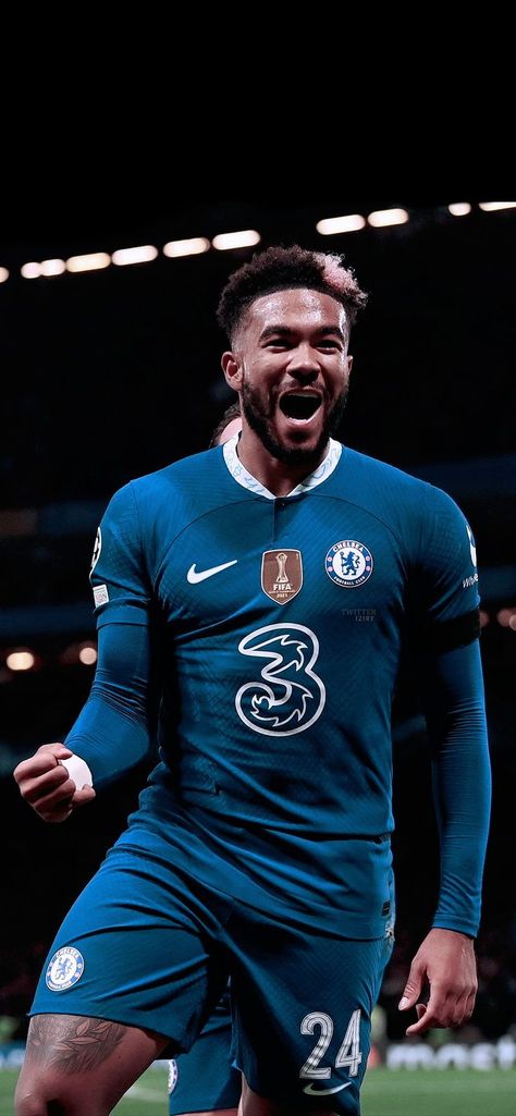 Right Back Football, Chelsea Team Wallpapers, Reece James Wallpaper, Chelsea Fc Wallpapers, Reece James Chelsea, Football Iphone Wallpaper, Chelsea Fc Team, James Chelsea, Chelsea Champions League