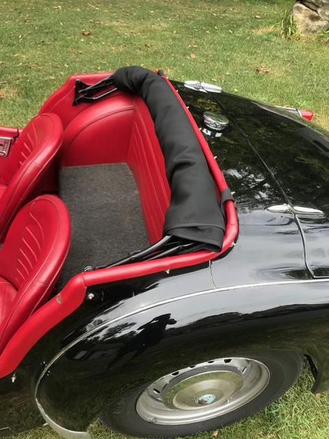 Made my own Bimini top : TR2 & TR3 Forum : Triumph Experience Car Forums : The Triumph Experience Triumph Sports, Tolerate It, Triumph Tr6, Triumph Spitfire, Morris Minor, Toyota Mr2, Convertible Top, Soft Tops, Sport Cars