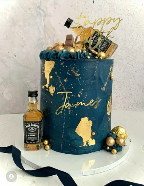 Navy Cakes, 50th Birthday Party Themes, Cupcake Queen, Chocolate Cake Designs, Bottle Cake, Dad Birthday Cakes, Birthday Cake For Him, Elegant Birthday Cakes, Beer Cake