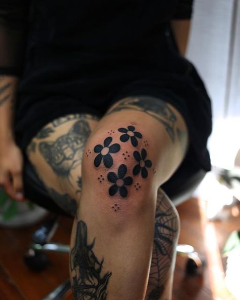 Clever Knee Tattoo, Tattoos On Calves, Mix Of Traditional And Modern Tattoos, Fun Filler Tattoos, Calf Piece Tattoo, Tough Feminine Tattoos, Tats Above Knee, Flower Knee Cap Tattoo, Full Knee Tattoo