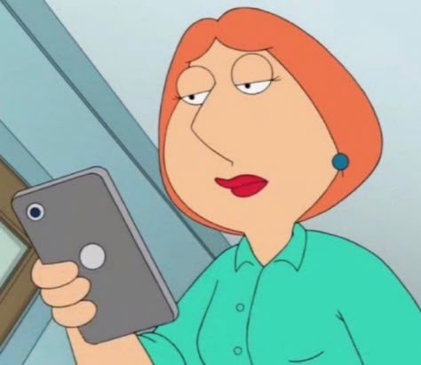 Family Guy Funny, Lois Griffin, Family Guy Funny Moments, Reaction Pic, American Dad, Cartoon Memes, Mood Humor, Very Funny Pictures, Funny Profile Pictures