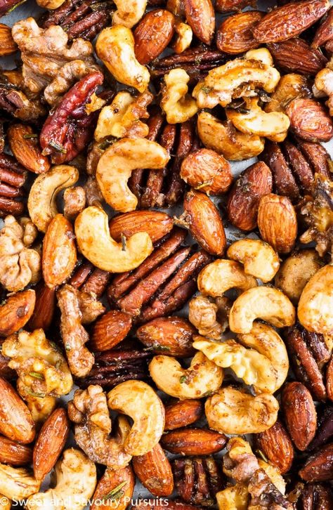 These addictive roasted Mixed Spiced Nuts make an easy and healthy sweet and salty snack for your next celebration or party. Drink Appetizers, Spiced Nuts Recipe, Healthy Nuts, Nut Recipes, Roasted Nuts, Salty Snacks, Mixed Nuts, Savory Snacks, Healthy Snacks Recipes