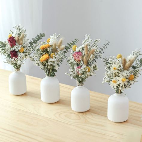 Vase Dried Flowers, Dried Flowers Bouquet, Dried Bouquet, Dry Flowers, Wedding Centerpieces Diy, Small Bouquet, Dried Floral, Keramik Vase, Dried Flower Bouquet