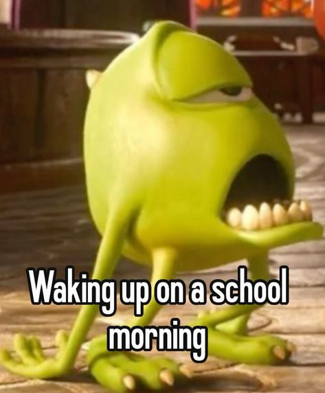 #real #relatable #funny #school #whisper Relatable School Posts, School Whisper, Funny School, Relatable Funny, School Humor, Funny, Pins