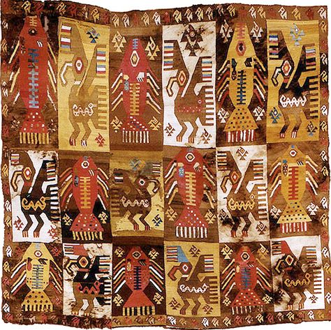 Chimu Textiles Latin American Folk Art, Inca Art, South American Textiles, Colombian Art, Peruvian Textiles, Art Premier, Weaving Designs, Textile Fiber Art, Smithsonian Institution