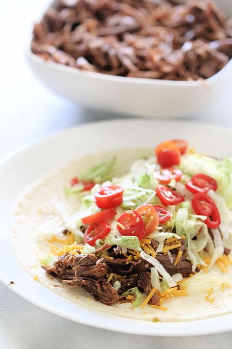 Instant Pot Carne Asada, Carne Asada Street Tacos, Asada Street Tacos, Slow Cooker Swedish Meatballs, Street Taco Recipe, Refried Beans Recipe, Asada Tacos, Barbacoa Beef, Six Sisters Stuff