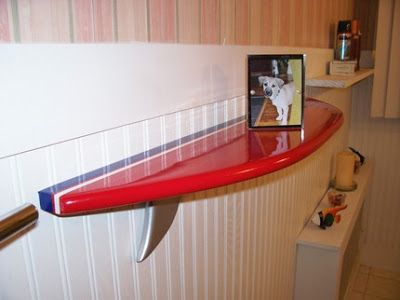 Red Surfboard, Surfboard Table, Deco Surf, Healthy Bowl, Surf Room, Lake Ideas, Wood Surfboard, Surfboard Decor, Beach Furniture