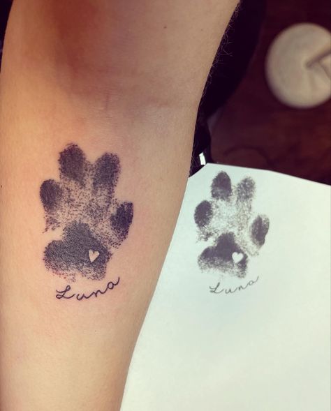 Dogs Paw, Dog Paw Tattoo, Pawprint Tattoo, Paw Tattoo, Śliczne Tatuaże, Memorial Tattoos, Dainty Tattoos, Subtle Tattoos, Piercings And Tattoos