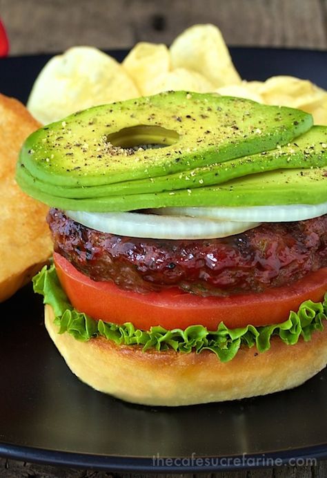 California Avocado Western Burgers - these are fantastic and full of great flavor! - thecafesucrefarine.com Western Meals, Western Burgers, Hearty Sandwiches, Memorial Day Celebration, Avocado Burger, Avocado Dessert, Keto Pancakes, Burger And Fries, Keto Cheesecake