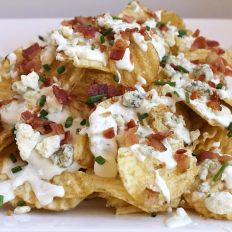 Potato Chip Nachos, Chips Ideas, Bread Booze Bacon, Restaurant Appetizers, Blue Cheese Dip, Blue Cheese Sauce, Cheese Chips, Loaded Fries, Kettle Chips