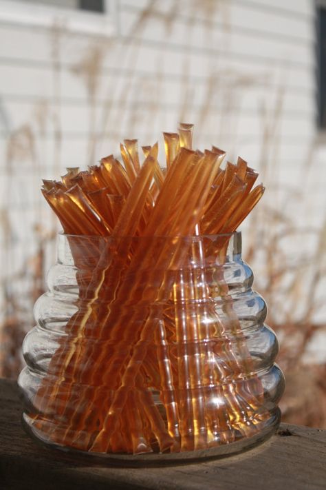 Honey sticks Honey Wedding Favors, Bee Wedding, Tea Station, Honey Wedding, Wildflower Honey, Tea Party Favors, Honey Sticks, Luxurious Lifestyle, Tea Bar