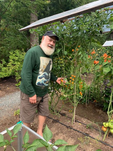 My Life In The Garden | Gardening | Andrew Weil, M.D. Growing Radishes, Dr Weil, Andrew Weil, Balanced Living, Broccoli Cauliflower, Seed Catalogs, Desert Garden, Sonoran Desert, Winter Squash