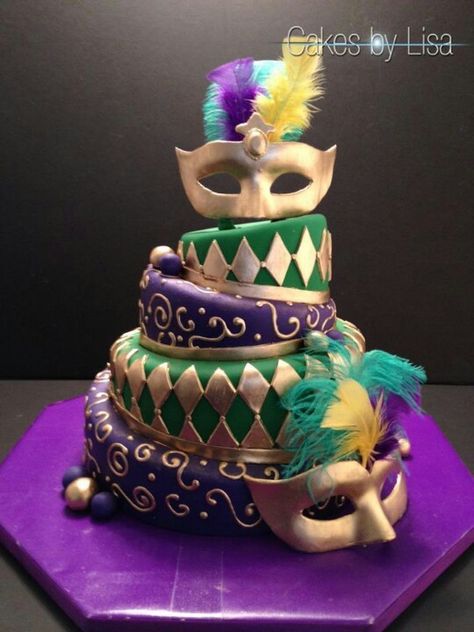 Marti gras cake Masquerade Cakes, Mardi Gras Cake, Mardi Gras Party Decorations, Mardi Gras Wedding, Masquerade Theme, Mardi Gras Decorations, Mardi Gras Party, Specialty Cakes, Sweet 16 Parties