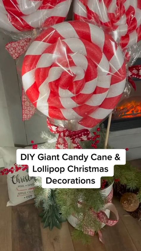 Candy Cane Lollipops, Giant Candy Cane, Gingerbread House Candy, Making Candy, Affordable Christmas Decorations, Holiday Diy Projects, Gingerbread Christmas Decor, Giant Candy, Pool Noodle