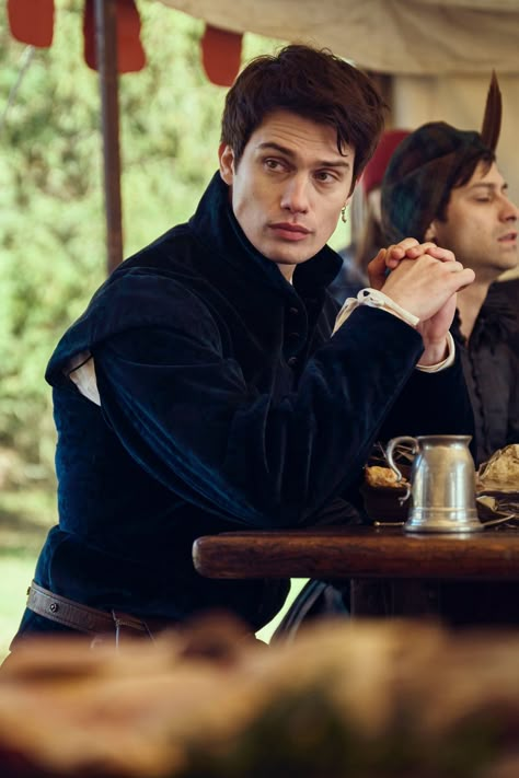 Mary & George (2024). Nicholas Galitzine as George Villiers. Period Drama Men, Nicholas Galitzine, Book Writing Inspiration, Ideal Man, Hottest Guy Ever, King George, Period Dramas, Book Inspiration, Dream Guy