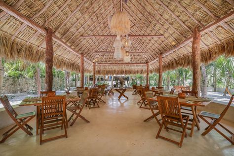 Event Space Design, Jungle Nature, Outdoor Bathroom Design, Tulum Hotels, Resort Architecture, Outdoor Bathrooms, Fire Pit Backyard, Small Garden Design, Beautiful Hotels