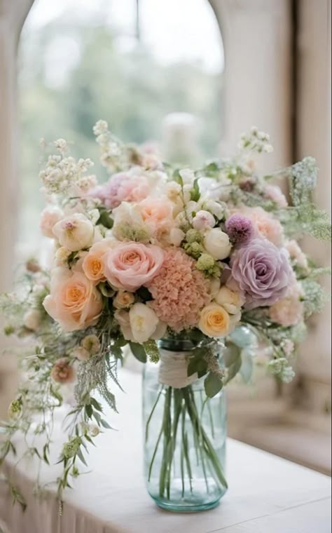 Dreamy pastel wedding bouquet with roses Wedding Bouquets Pastel Color Schemes, Pastel Roses Bouquet, Pastel Fall Wedding Colors, Fall Pastel Wedding, Pastel Wedding Florals, Spring Wedding Flowers Bouquet, Pastel Wedding Bouquet, Pastel Weddings, Pastel Bridal Bouquet