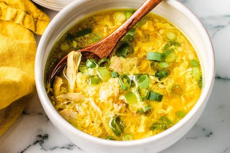 The best Keto Egg Drop Soup with the most flavorful Chinese chicken bone broth made from scratch with fluffy egg ribbons and ready in minutes! Paleo Egg Drop Soup, Chicken Egg Drop Soup, Egg Drop Soup Easy, Keto Egg Drop Soup, Egg Drop Soup Recipe, Egg Snacks, Soup With Chicken, Chicken And Cabbage, Egg Drop Soup