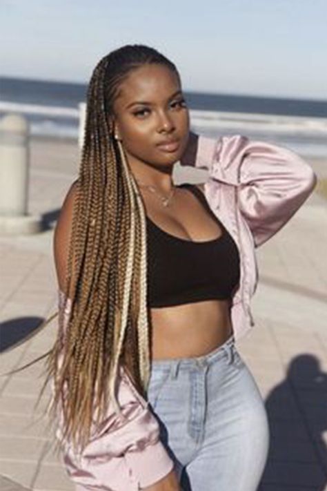 Hair Features: Box Braids Hair Lightweight, Tight and Neat, Soft and Smooth, Not Split and No Smell, With Good Care You Can Reuse It Over and Over ,And Tangle Free. Hair Details: Length-24 Inch, Weight-100 g/Pack, Strands-22 Strands/Pack, Package-6 Packs/Lot. You Will Get Gifts Free in the Package. 30 Hair Colors for Your Choice, Shiny and Colorfast, We Promise You Will Get Such One Looks Fabulous on You. Curly Hair Ends, Hair Box Braids, Ombre Box Braids, Box Braids Crochet, Crochet Braids Hair, Crochet Box Braids, Crochet Box, Braids With Extensions, Crochet Braids Hairstyles