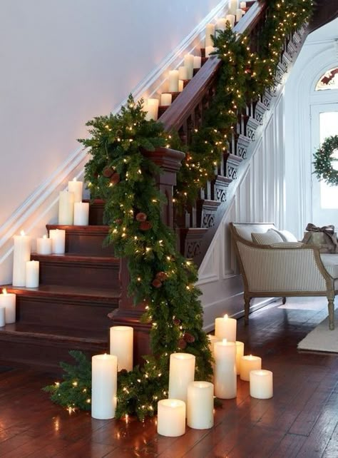 Christmas Decoration Ideas DIY 2018. #christmas #holidays #giftideas #gifts #ChristmasGifts #ChristmasGiftsIdeas #Christmasdecoration Country Porches, Christmas Stairs, Christmas Staircase, Cheap Ideas, Easy Diy Decor, Outdoor Porch, Christmas Decorating Ideas, Designer Candles, Noel Christmas