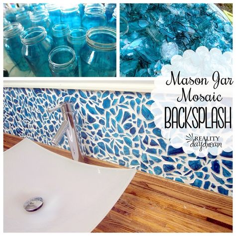 Mason Jar Bathroom Storage, Diy Kitchen Backsplash, Diy Mason Jar, Mason Jar Bathroom, Diy Backsplash, Mosaic Backsplash, Broken China, Mosaic Projects, Mosaic Diy