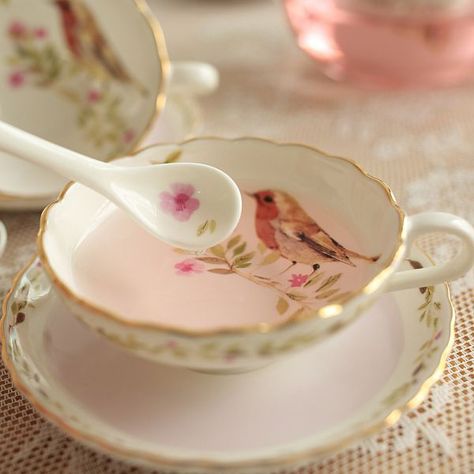 Your ₪ 3.23 in coupons are here! Cup Coffee Design, Chinese Tea Cups, Pretty Tea Cups, Royal Tea, Porcelain Espresso Cups, Antique Dishes, Dinner Table Decor, Coffee Cup Set, White Cups