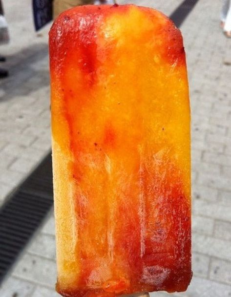 Mango and Chamoy Popsicles (FTDI) | mmjrecipes Chamoy Popsicles, Ftdi Recipes, Vanilla Meringue Cookies, Mexican Snacks, Mexican Drinks, Full Recipes, Green Salsa, Week Challenge, Mango Flavor