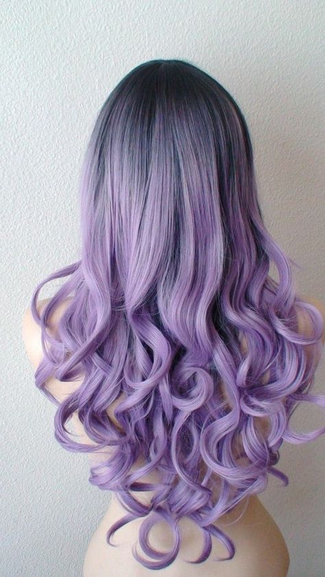 Smokey lilac hair Purple Roots, Dark Roots Hair, Purple Balayage, Light Purple Hair, Dyed Hair Pastel, Pastel Ombre, Pastel Lavender, Lilac Hair, Hair Ombre