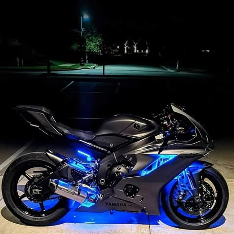 Sepeda Motor Sport, Stylish Bike, Blue Motorcycle, Motocross Love, Image Moto, Motorcross Bike, Custom Sport Bikes, Yamaha Bikes, Motorcycle Aesthetic