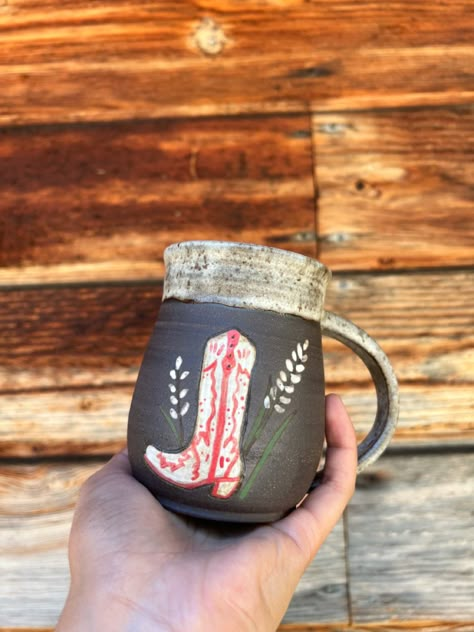 Western Pottery Painting Ideas, Western Clay Ideas, Country Mug, Western Ceramics, Staff Inspiration, Underglaze Ideas, Western Pottery, White Cowgirl Boots, Ceramic Cafe