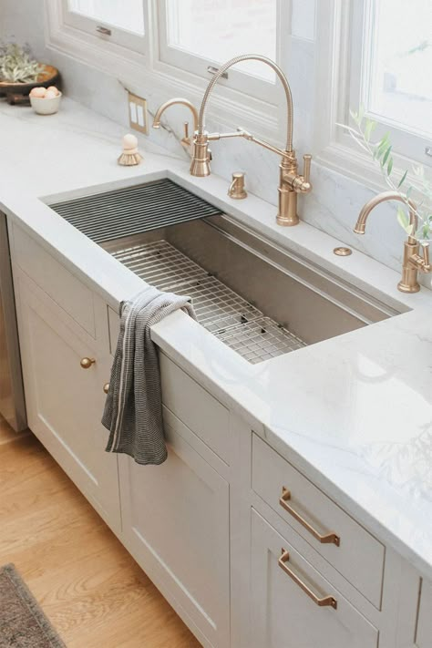 Farm Sink Faucet, Eucalyptus Kitchen, Kitchen Sink Options, Modern European Farmhouse, Farmhouse Faucet, Kohler Kitchen Sink, Large Kitchen Sinks, Single Sink Kitchen, Gold Kitchen Faucet