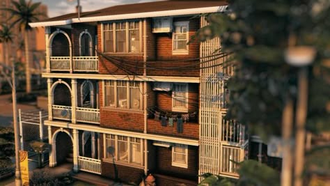 Old Apartment Exterior, Traditional Apartment Building, Sims 4 Poor Apartment, Sims 4 90s House, Sims 4 Town Ideas, Sims 4 New York Apartment, Sims 4 Apartment Exterior, Sims 4 Clothing Store Build, Ts4 90s Cc