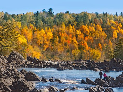 September and October bring fire-hued foliage, migrating birds and avid outdoors-lovers to Duluth, a jewel of a city along Minnesota’s Lake Superior shore. Here’s how to make the most of a busy-season visit. Minnesota Lake, Minnesota Travel, Duluth Minnesota, Fall Getaways, Midwest Living, Duluth Mn, Outdoor Lover, Lake Superior, Travel Tattoo