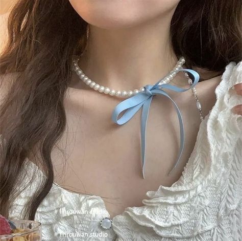 Wedding Necklace Designs, Soft Necklace, Coquette Necklace, Bow Choker, Creative Necklace, Name Vintage, 2024 Aesthetic, Pretty Jewelry Necklaces, Sweet Necklace