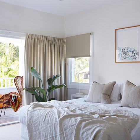 Farm Bedroom, Byron Bay Beach, Coastal Bedrooms, Beach Cottage Decor, Beach House Interior, Beach Cottage Style, Hotel Style, Luxury Accommodation, Coastal Cottage